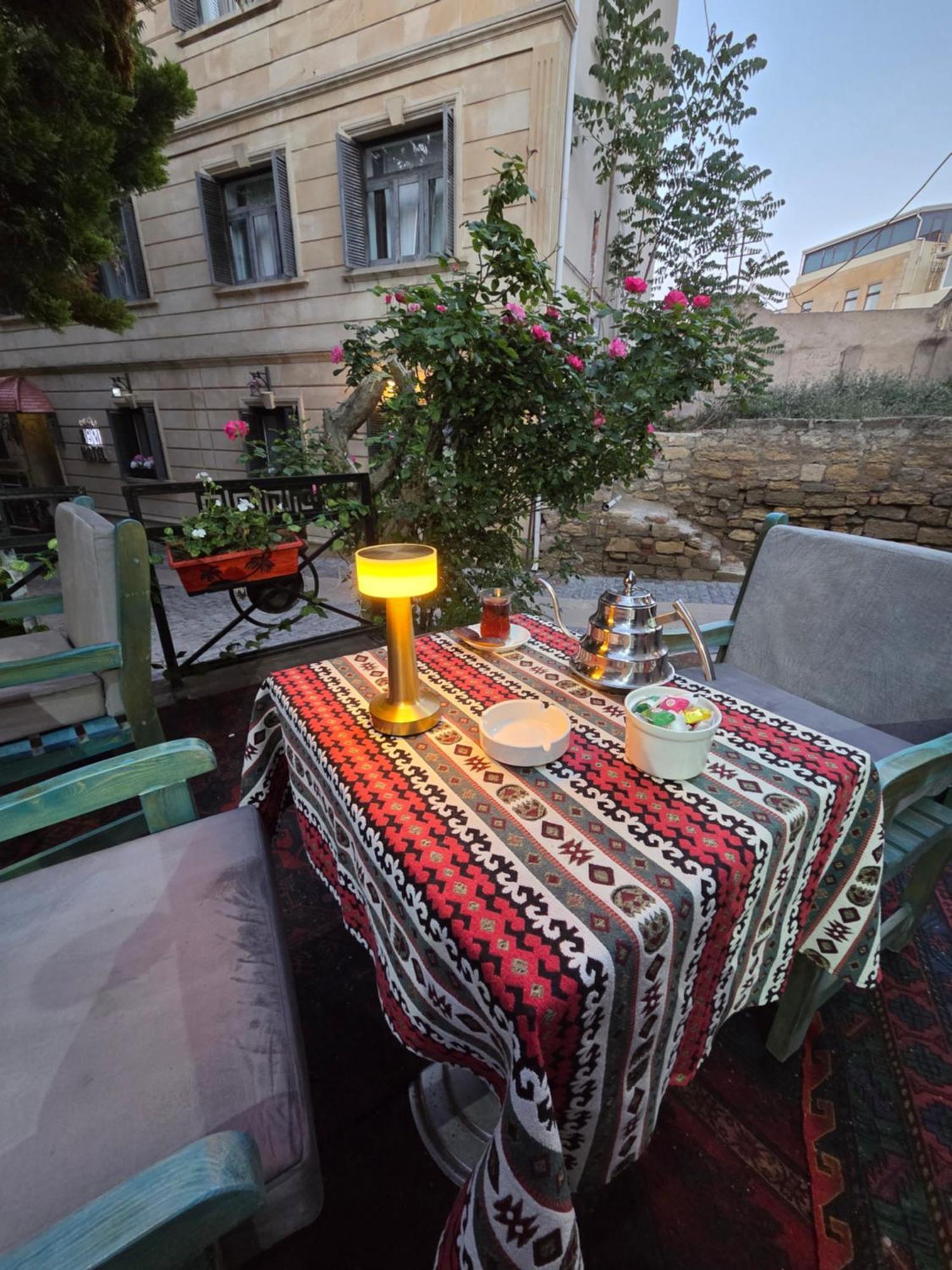 Chambers Old City Hotel Bakü Dış mekan fotoğraf